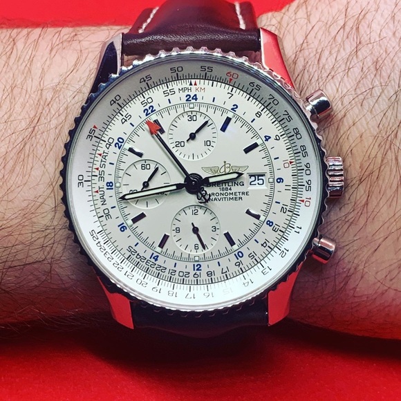 **SOLD**Breitling Navitimer World - Picture 3 of 8